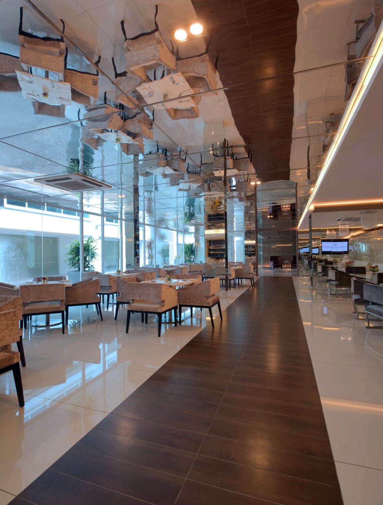 Damas Suites & Residences Kuala Lumpur Eksteriør billede